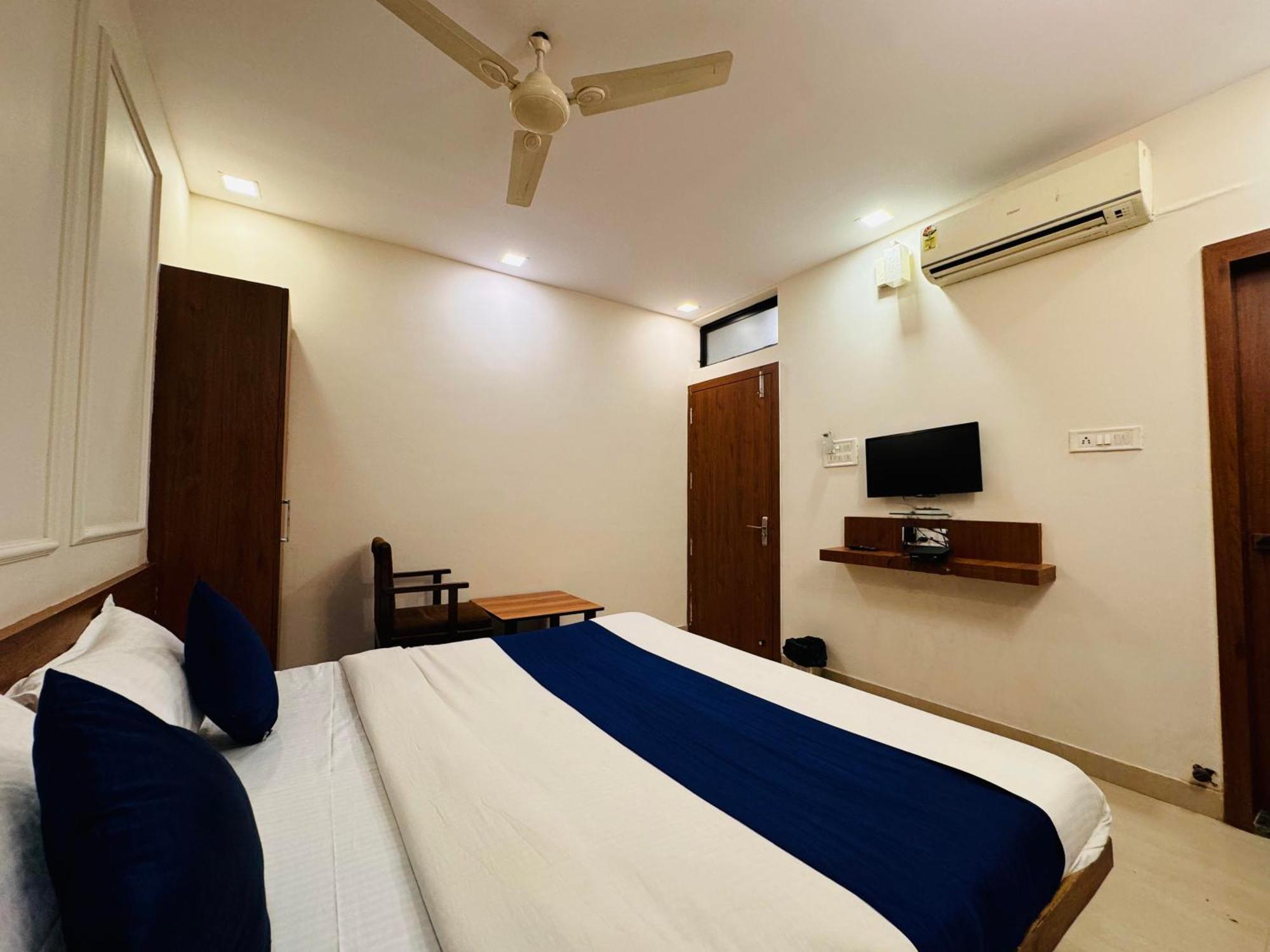 Hotel Suryodaya Ujjain Chambre photo
