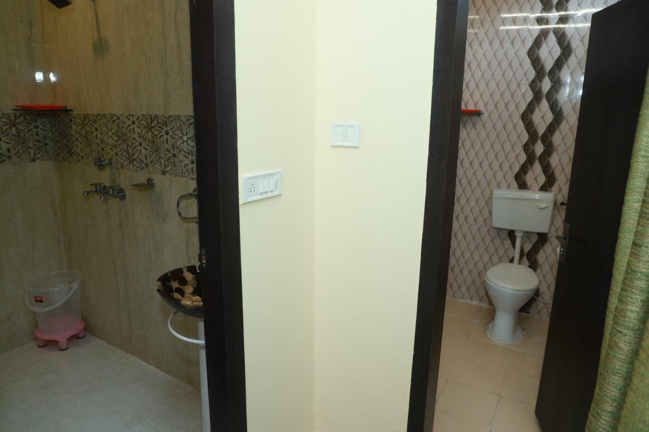 Hotel Suryodaya Ujjain Extérieur photo